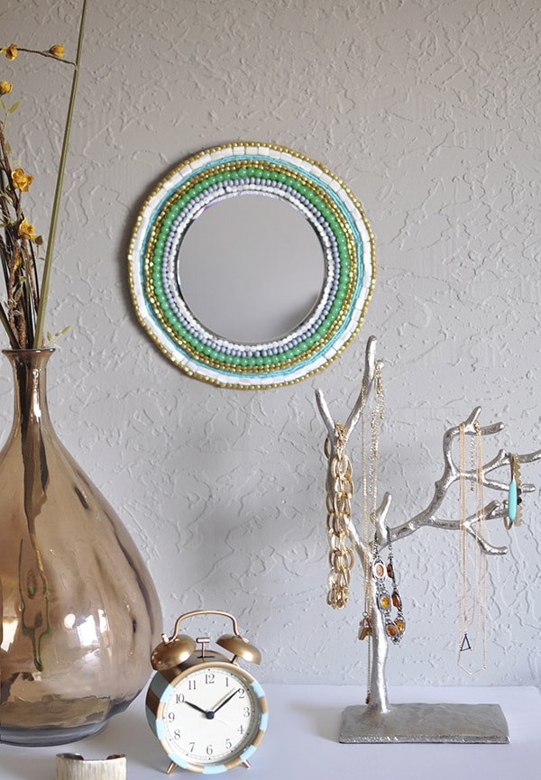 зеркало декорированное бисером