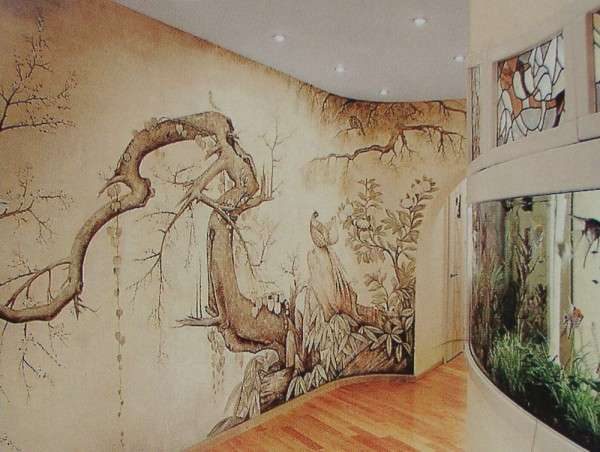 фреска в интерьере гостиной с изогнутой стеной